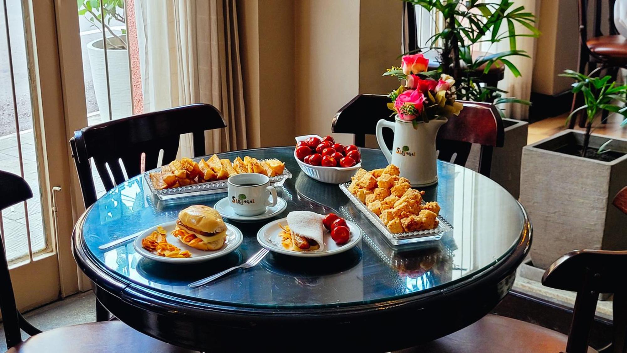 Seringal Hotel Nin Ngoại thất bức ảnh